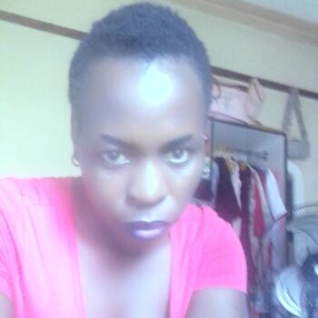 Babysitter Kampala: Majorine