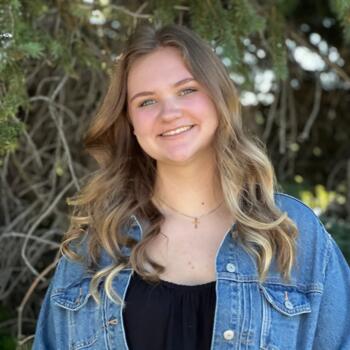 Babysitter in Lincoln (California): Sarah