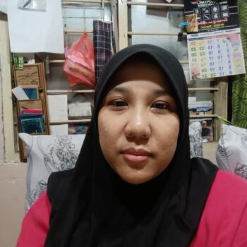 Babysitting job in Seri Iskandar: babysitting job Lailatun
