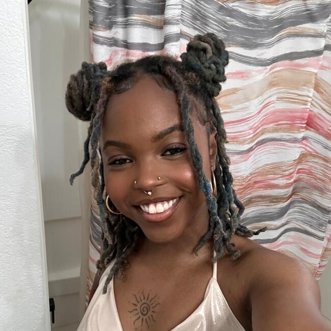 Babysitter in Suffolk: Brienna