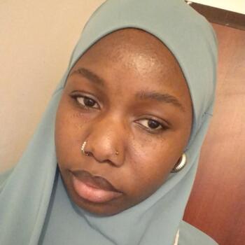 Baby-sitter Villiers-sur-Marne: Khanso