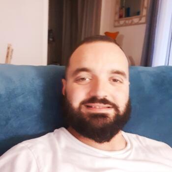 Job de garde d'enfants à Preignac: job de garde d'enfants RICHARD