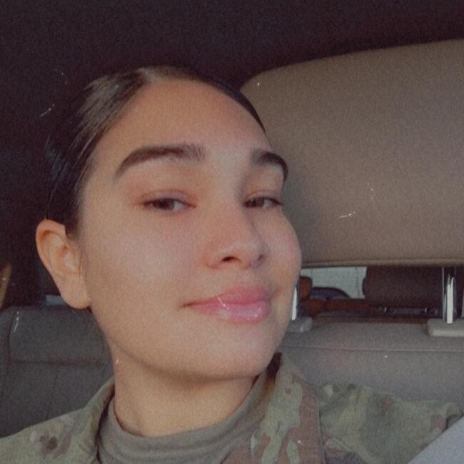 Babysitter in Orlando: Yalisha