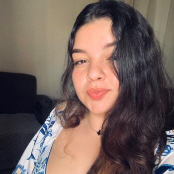 Babá em Marataizes: Emilly