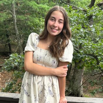 Nanny in Caledonia (Michigan): Presley