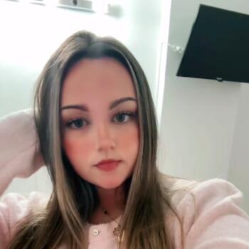 Canguro Martorell: Lucia Pecinos