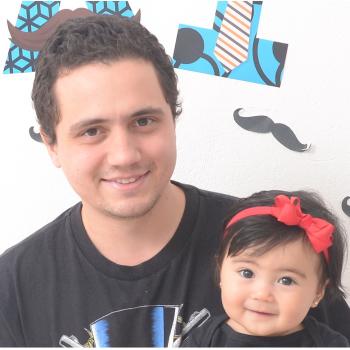 Emprego de babá em Marília: emprego de babá Leonardo
