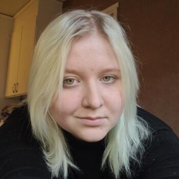 Barnvakt i Västerås: Julia