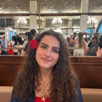 Babysitter em Maia: Inês