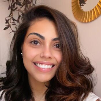 Babysitter em Lisboa: Thauane