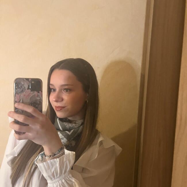 Babysitter in Tanques: Blandine