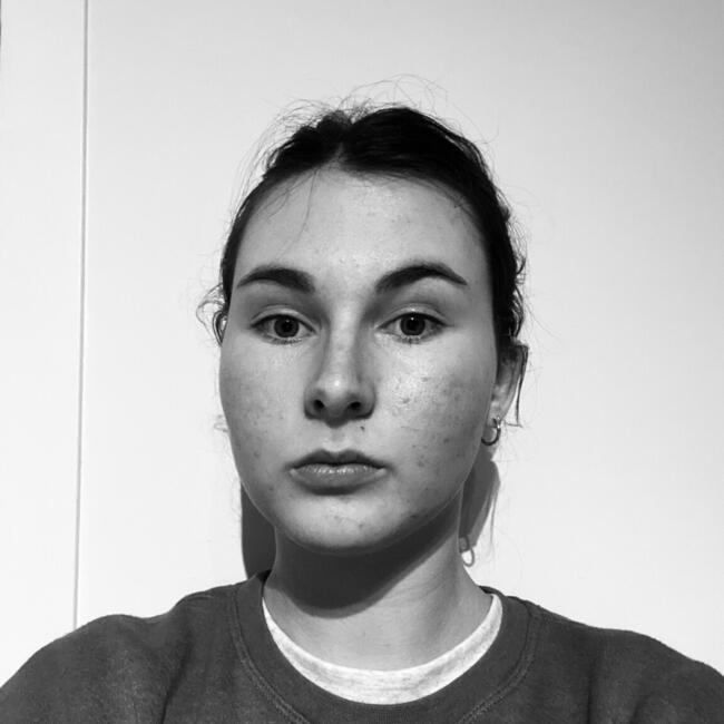 Babysitter in Mortsel: Amélie