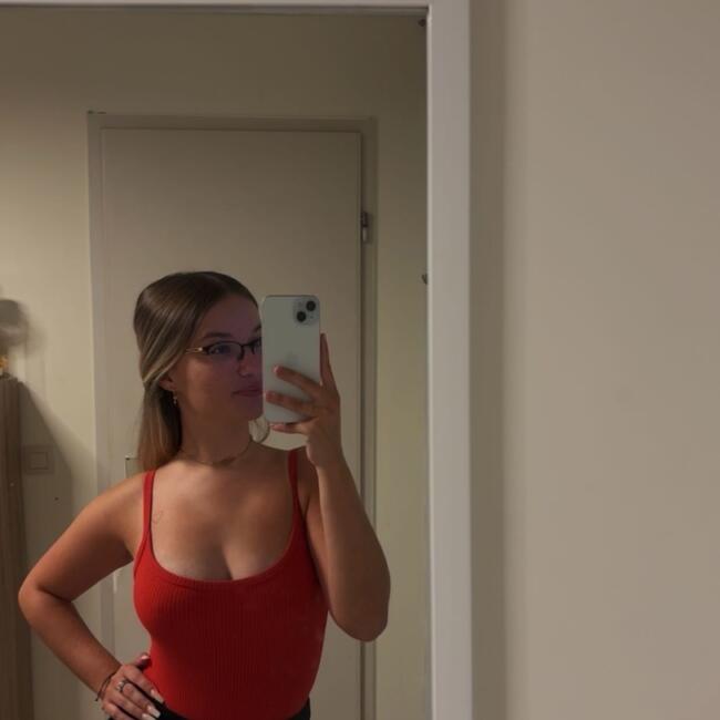 Babysitter in Braine-l'Alleud: Justine