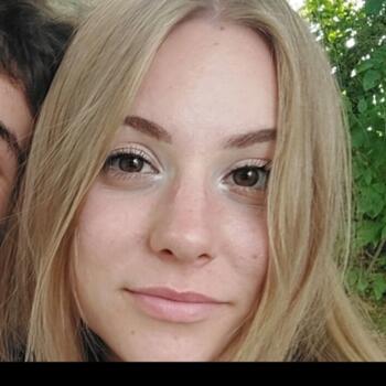 Babysitter in Galgovo: Marina