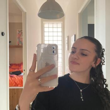 Babysitter in La Seyne-sur-Mer: Sarah