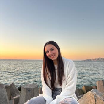Niñera en Viña del Mar: Agustina