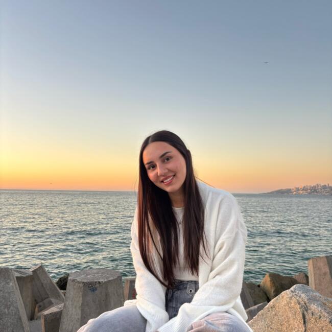Niñera en Viña del Mar: Agustina