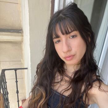 Babysitter in Madrid: Uma Sol