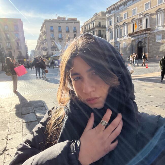 Auklė Madridas: Uma Sol