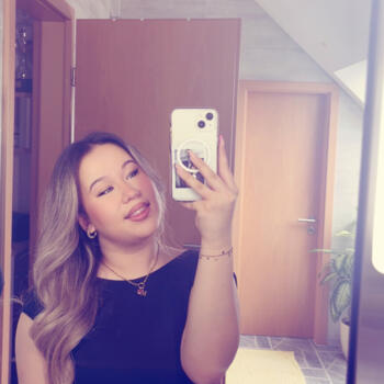 Babysitter in Lohfelden: Lee-Ann
