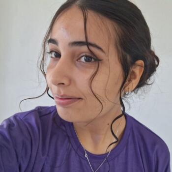 Babysitter Ipatinga: Sarah