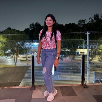 Babysitting job in Saltillo: babysitting job Tanushree