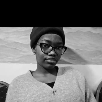 Baby-sitter Anderlecht: Holly Gift