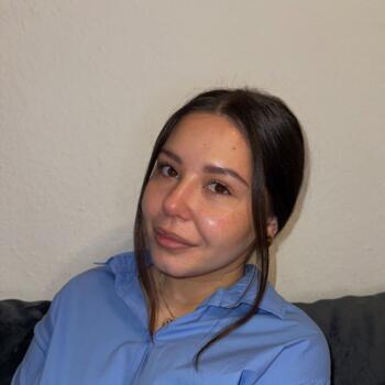 Baby-sitter in Riehen: Manuela