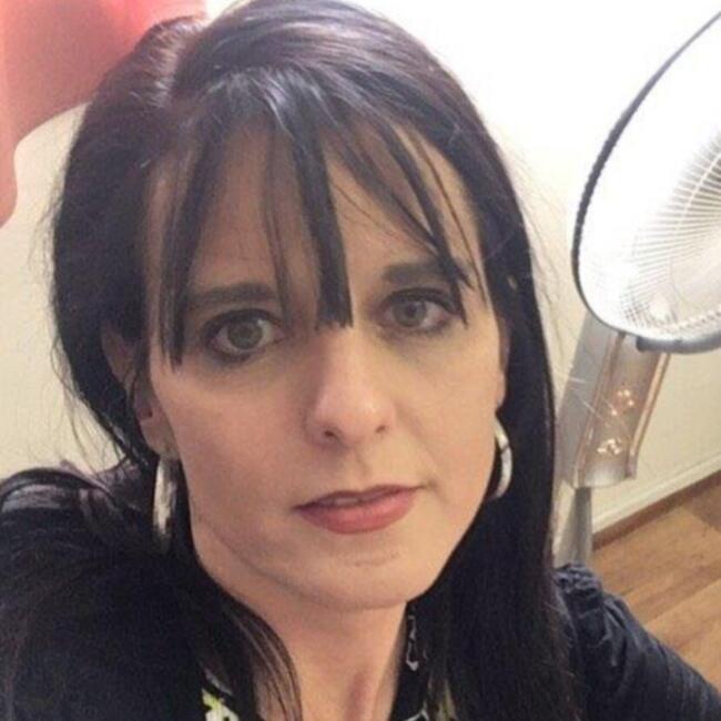 Babysitter in Melbourne: Gill