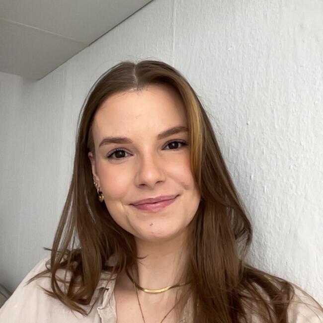 Oppas in 's-Hertogenbosch: Laura