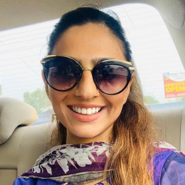 Babysitter in London: Aisha