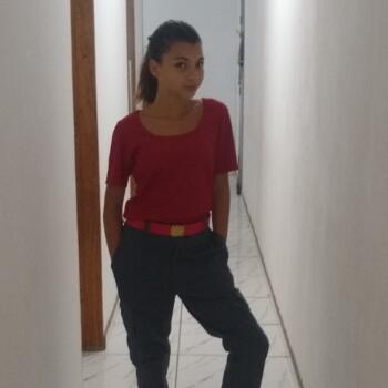 Babá em São José dos Campos: LAIANY