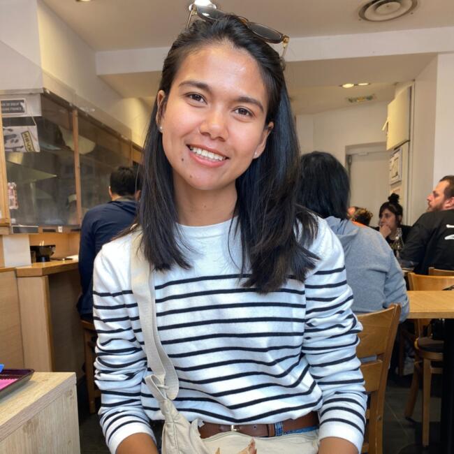 Babysitter in Luxembourg: Passama Yana