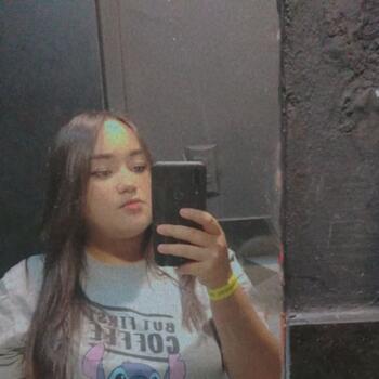 Babysitter in Simões Filho: Luciana