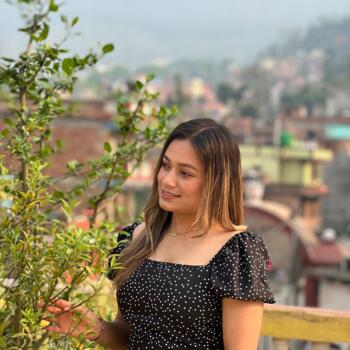 Babysitter in Almada: Anjana