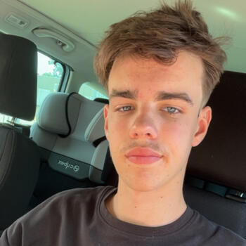 Babysitter in Lattes: Thomas