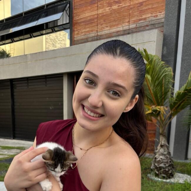 Babá em Parnamirim: Mariana