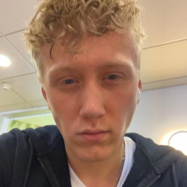 Barnvakt i Västerås: Simon