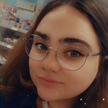 Babysitter in Morsang-sur-Orge: Emilie