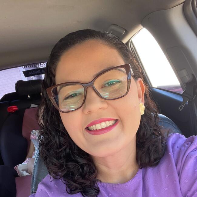 Babá em Londrina: Gisleine Helen