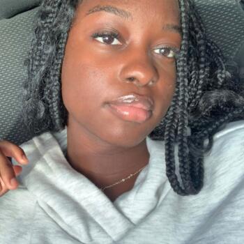 Babysitter em Setúbal: Omara