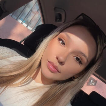 Babysitter in San Bernardo: Aemy Fuentes Sobarzo