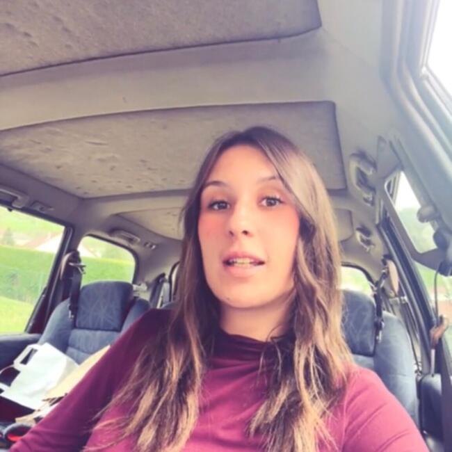 Babysitter in Besançon: Amelya