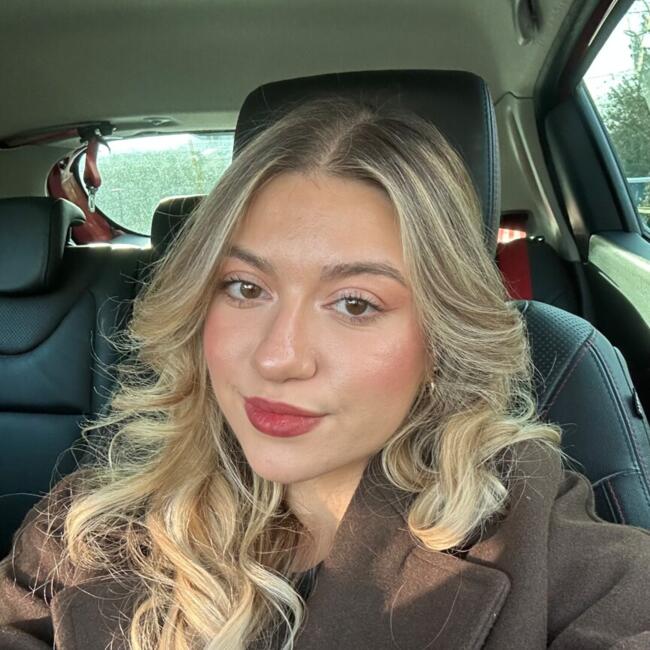 Babysitter in Clouange: Sarah