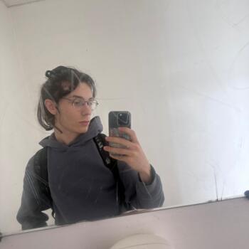 Babysitter in Sartrouville: Adrien
