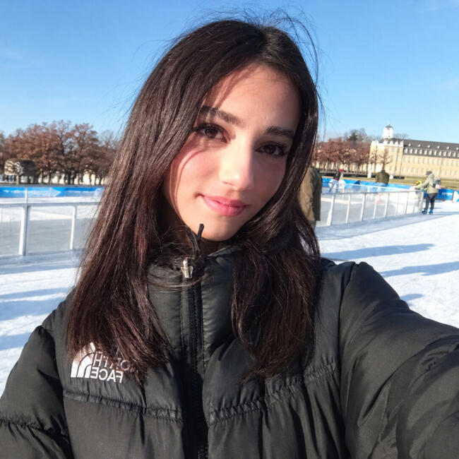 Babysitter in Karlsruhe: Amina