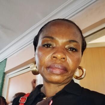 Babysitter in Lagos: Florence