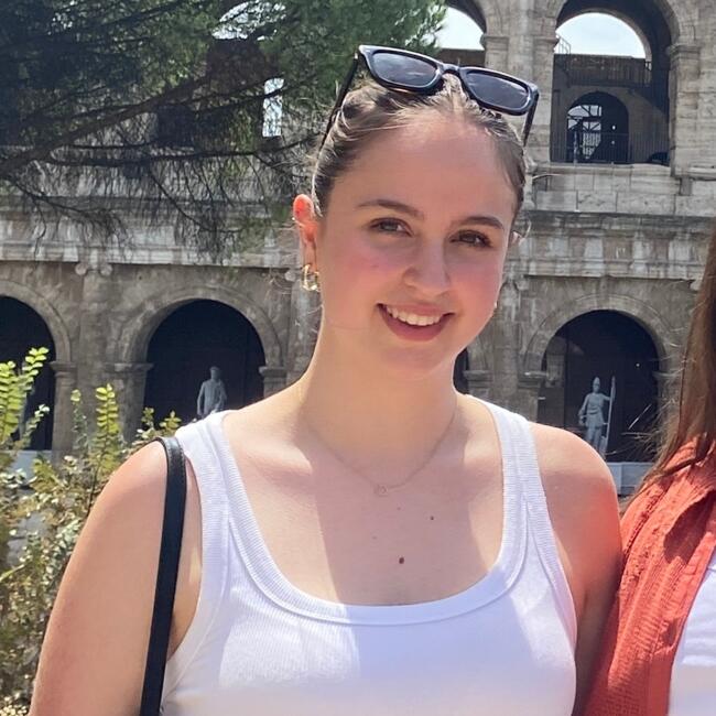 Babysitter in Mödling: Magdalena Luisa