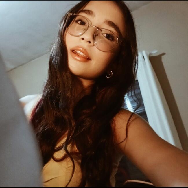Babysitter in Jacareí: Anna Beatriz