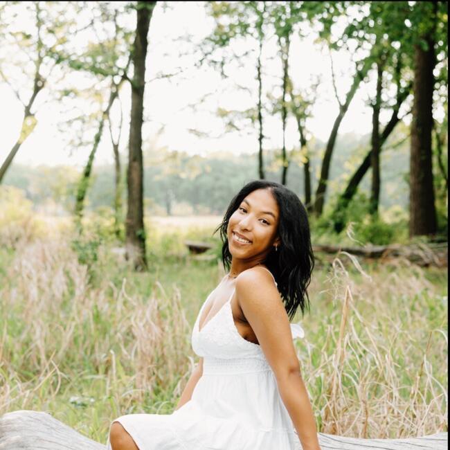 Babysitter in Bethany (Oklahoma): Akyra